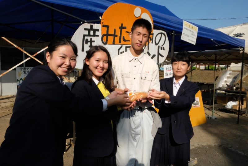 和牛4頭分 食べ比べ に大行列 中央農業高校の 美味しすぎる 文化祭 どっこいしょニッポン